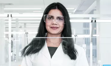 Scientist in laboratory Scientist in laboratory