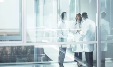 Здравни специалисти Здравни специалисти